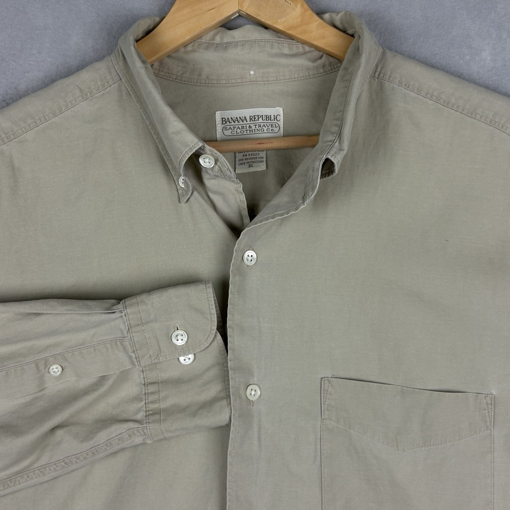 Vintage Banana Republic Safari Shirt Mens XL Beige Lightweight Button Down 90s
